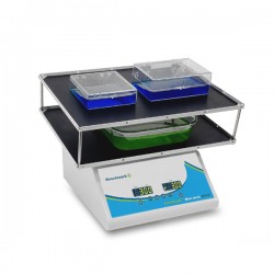 Stacking platform with flat...